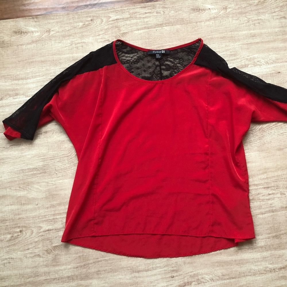 Forever 21 Red Black Lace Top Sleeved m